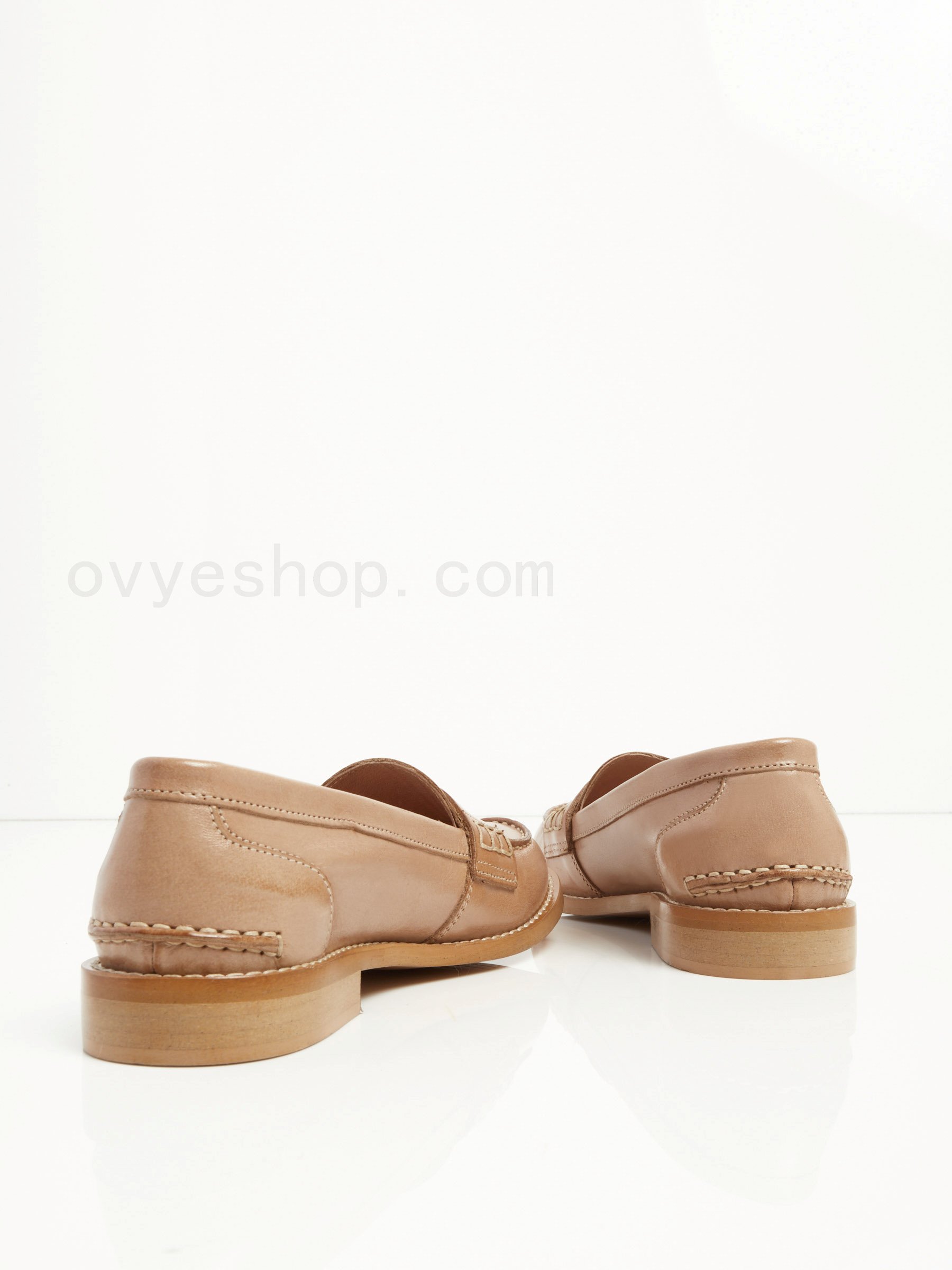 Scontate Leather Loafer F0817885-0433 Vendita